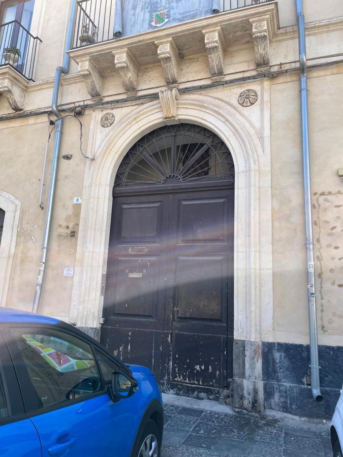 Antica Dimora Maravigna Hotel CTA Exterior foto